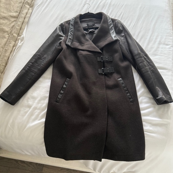 Danier Leather Wool and Genuine Leather coat - Picture 3 of 7